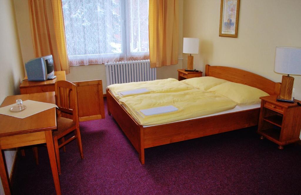 Hotel Patria Trutnov Chambre photo