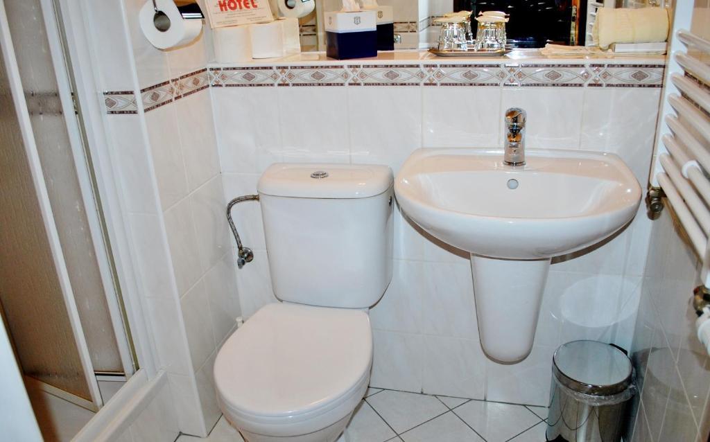 Hotel Patria Trutnov Chambre photo