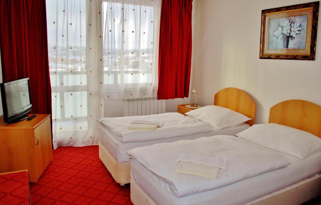 Hotel Patria Trutnov Chambre photo