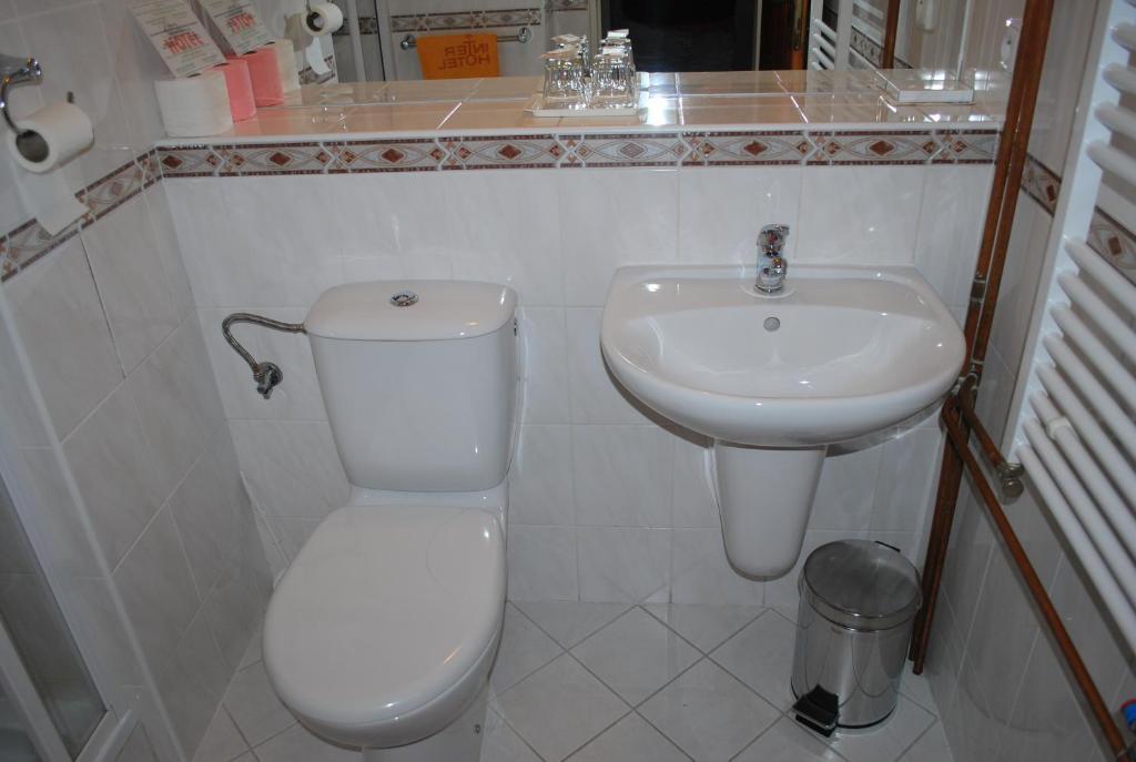 Hotel Patria Trutnov Chambre photo